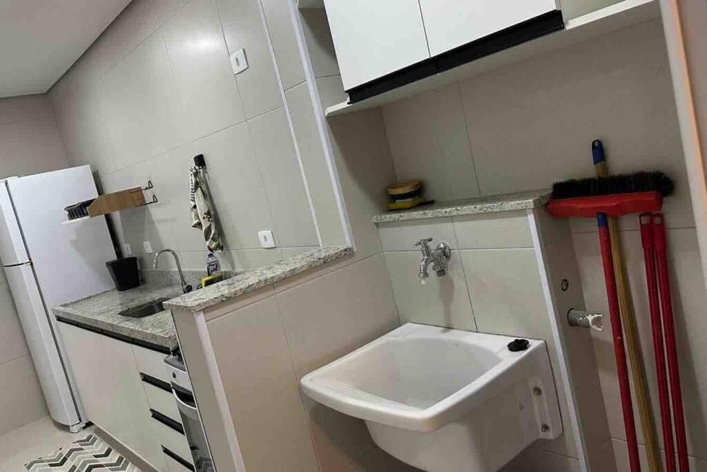 Apto Tenorio E Grande Apartamento *
